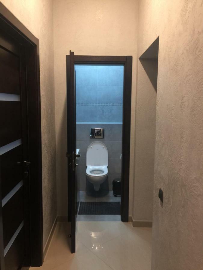 Apartment On Centre Lviv Ngoại thất bức ảnh